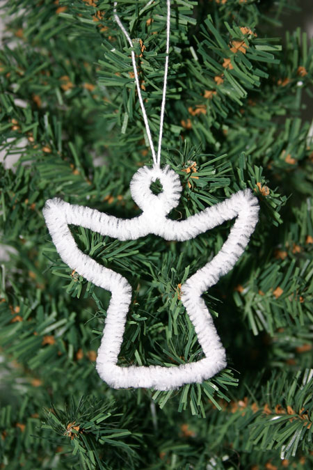 Easy-Christmas-Crafts-Snow-Angel-yarn-on-tree