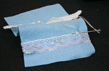 Easy Angel Crafts Angel Gift Bag position lace across the bottom below face