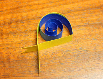Construction Paper Fish yellow step 6 glue curl