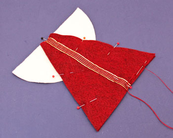 Easy Angel Crafts Felt Triangle Angel step 3 pin felt together with wings