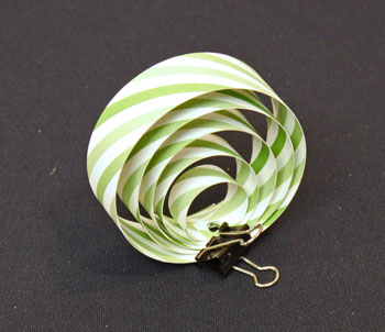 Easy Christmas Crafts Paper Circles Ornament step 6 add remaining circles