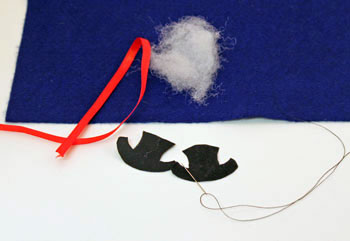 Easy Christmas Crafts Snowman step 14 prepare to sew hat