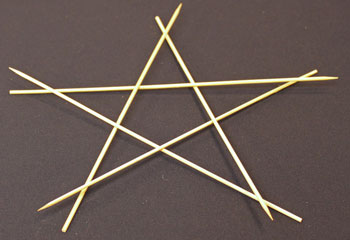 Easy Christmas Crafts Five Point Wooden Star step 5 add fifth skewer