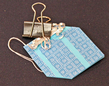 Easy Paper Crafts Gift Box Gift Tag step 13 clamp until glue dries