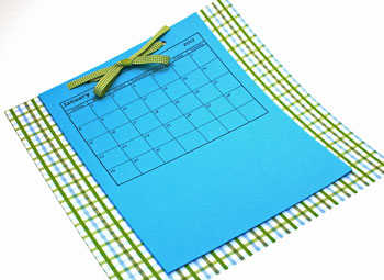 Easy paper crafts pocket calendar step 6 tie ribbon bow