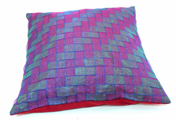 Fun Easy Ribbon Pillow Shaker Style Weave finished showing pattern