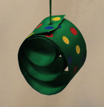 Easy Christmas crafts Ribbon Circles Ornament finished green with polka dots