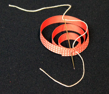 Ribbon Circles Ornament Step 4 stitch ribbon together