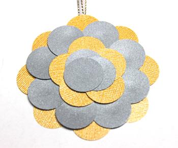 Round Paper Circles Ornament step 9 glue forth layer