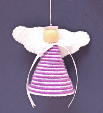 Easy Angel Crafts Stiff Felt Circles Angel in purple and white