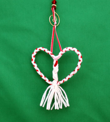 Yarn & Chenille Wire Heart Ornament