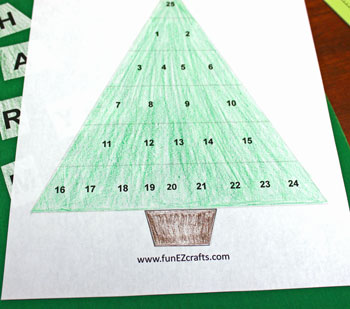 Easy Advent Christmas Tree coloring version step 3 glue base