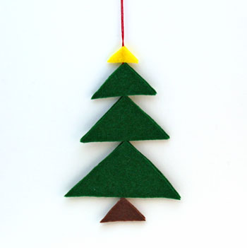Felt Triangles Christmas Tree finished and on display