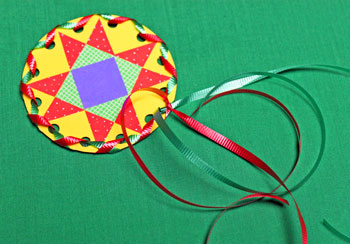 Paper Quilt Patch Ornament step 14 secure second ribbon