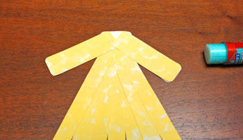 Paper Shapes Angel step 6 glue arms to torso