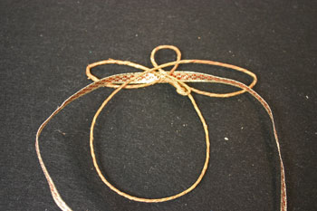 Easy Angel Crafts - Wire Angel - pull ribbon through wings